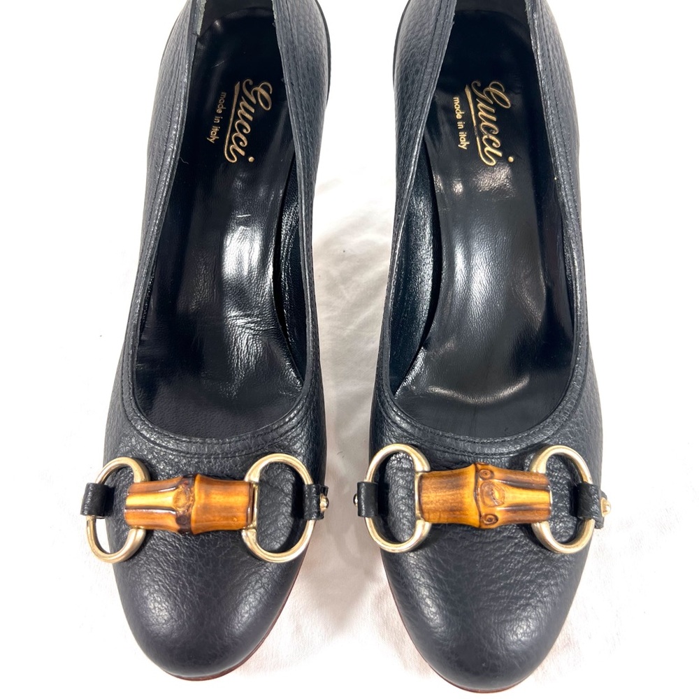 Gucci Black and Gold Heels with Horsebit Detail. Price firm